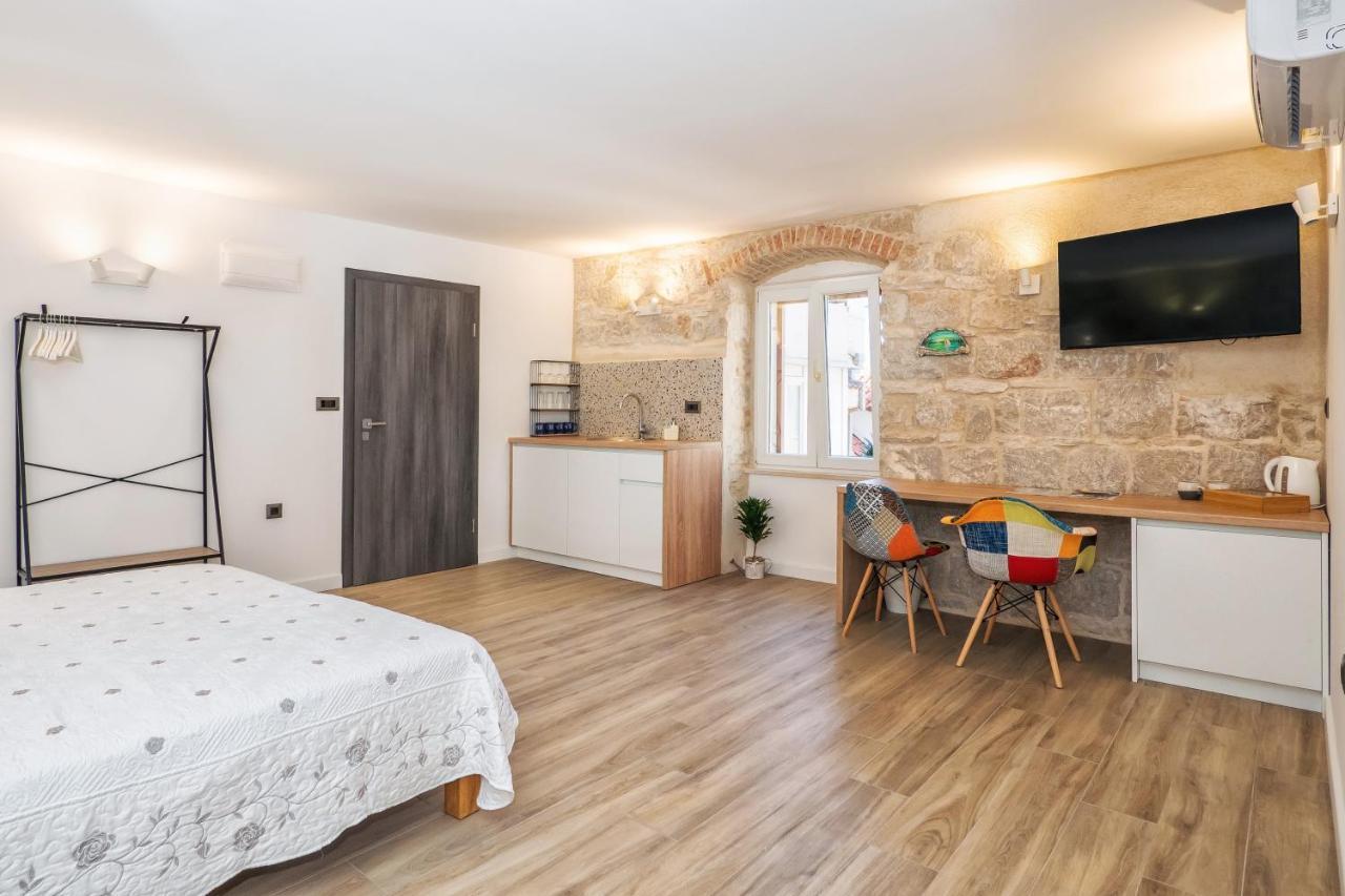 Sweet Rooms Luri Split Buitenkant foto